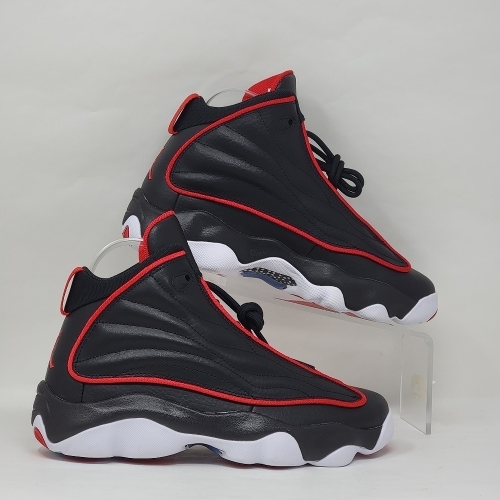 Nike Jordan Pro Strong Black University Red Sneakers DC7911-061 Youth Sz 6.5Y